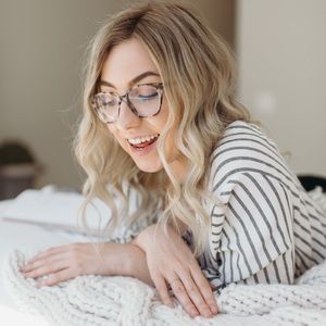 Meet your Posher, Alexandra